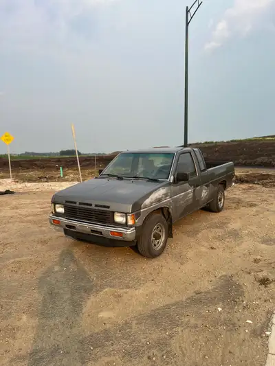 **Will be getting more pictures this week** 1989 Nissan D21 King Cab – 5-Speed Manual Selling this 1...