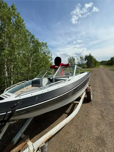 Edson Commander GT boat with 50hp mercury thunderbolt, with jet leg and propeller (not wired in yet)...