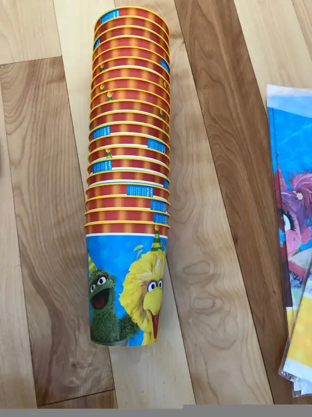 Sesame Street party favours  in Toys & Games in City of Montréal - Image 3
