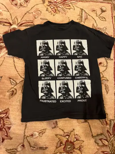 Boys Star Wars Darth Vader t-shirt 5/6, View more