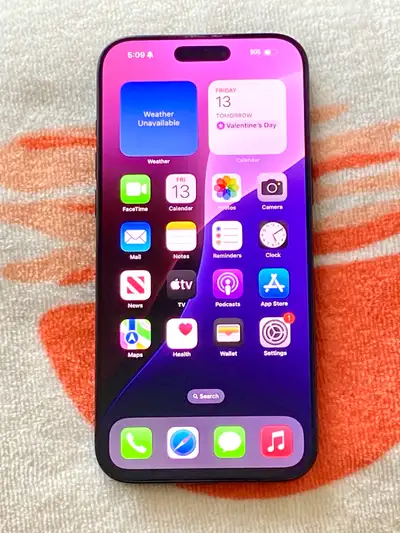 iPhone 15 Pro Max Unlocked 256gb, View more