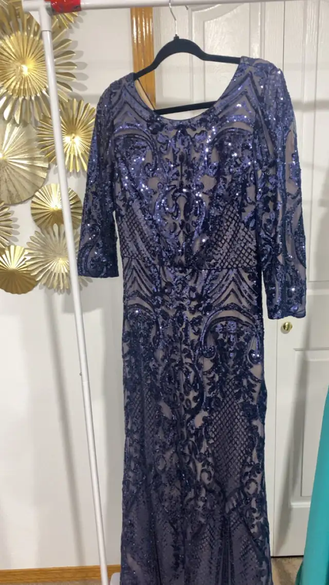 dresses new  100$ each628637370158111210