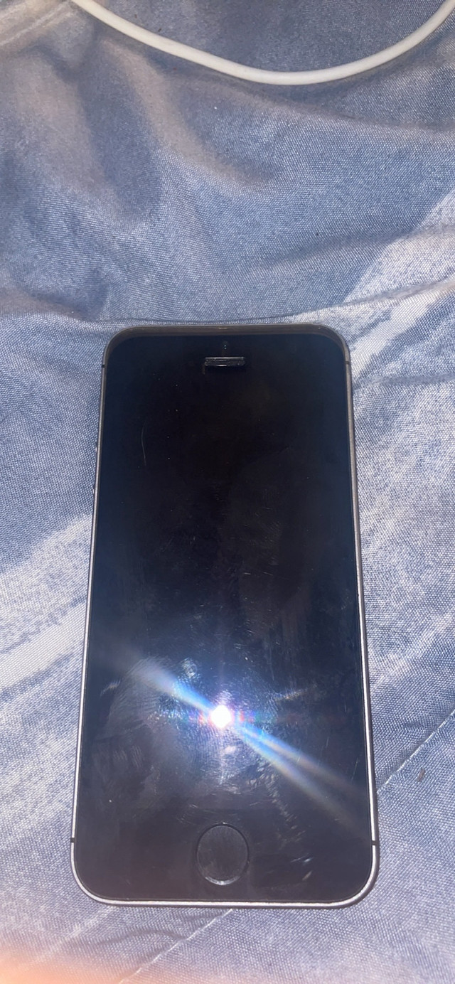 iPhone 5  in Cell Phones in Oshawa / Durham Region - Image 2