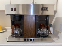 CLASSIC PROFESSIONAL RESTAURANT-QUALITY COFFEE-MAKER FOR SALE