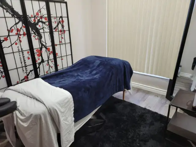 Offices/rooms for rent in high end business center - Oakville in Commercial & Office Space for Rent in Oakville / Halton Region - Image 18