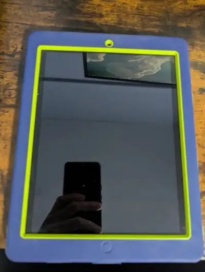 16GB Apple iPad 2 with case, View more