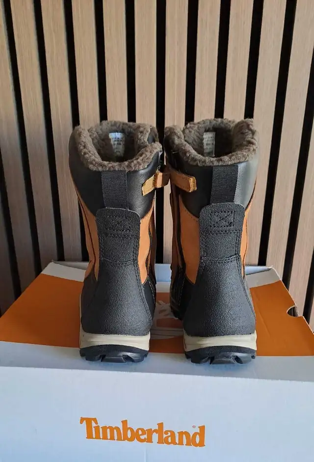Brand new Timberland boys Winter Boots size 4 in Clothing - 4T in Edmonton - Image 6