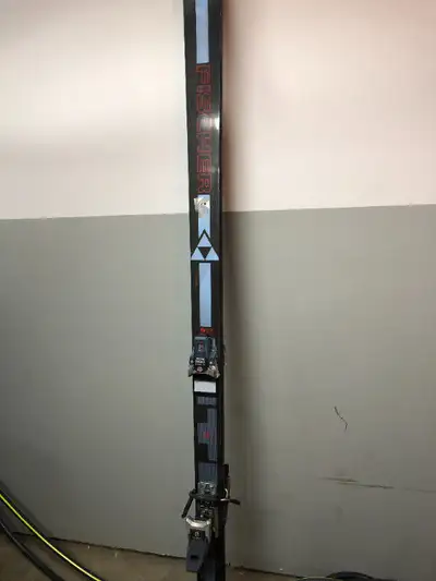 FISCHER CRESTA SKIS 74" (188 cm) with bindings *excellent cond.*, View more
