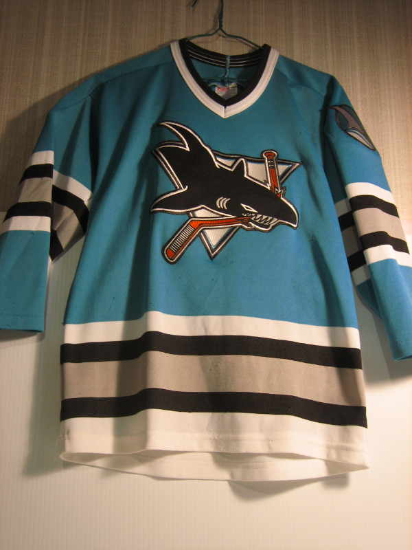 NHL CCM TEAM JERSEYS SABRES CAPITALS SHARKS in Hockey in London - Image 2