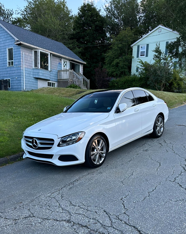 2015 Mercedes Benz C300 4Matic in Cars & Trucks in City of Halifax