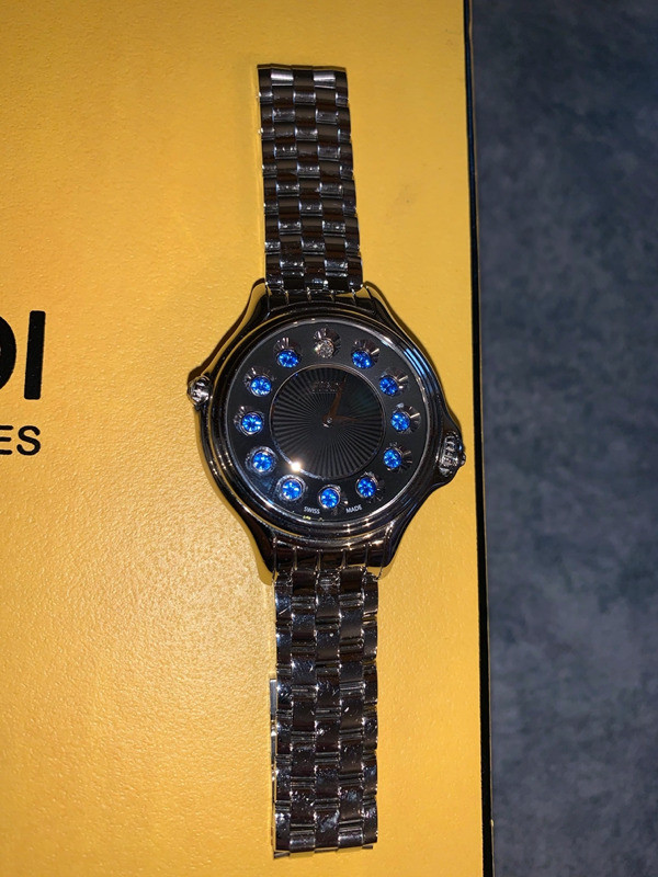 FENDI CRAZY CARATS SWISS LADIES WATCH in Jewellery & Watches in Moncton - Image 3