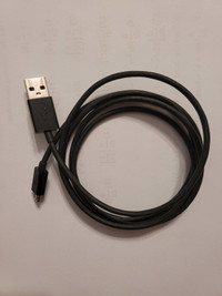 Cable USB à Micro USB (1.2 mètres de long)