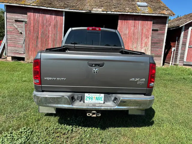 5.9 Mega Cab Laramie512180082621163524