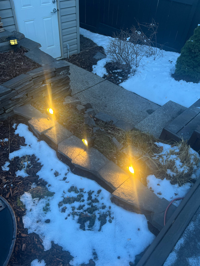 Hampton bay low voltage outdoor lighting system  in Outdoor Lighting in Calgary - Image 3