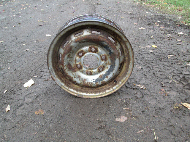 Used Rims in Tires & Rims in Thunder Bay - Image 3
