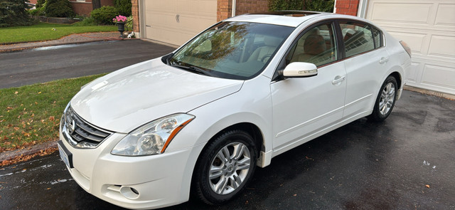 Nissan Altima 2.5 SL 2012 in Cars & Trucks in Oshawa / Durham Region