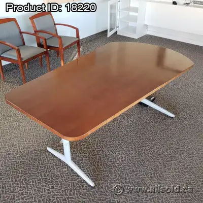 Dimensions: 72" L x 30-40" W x 29" H Solid work / Meeting / Training tables Width is tapered from 30...