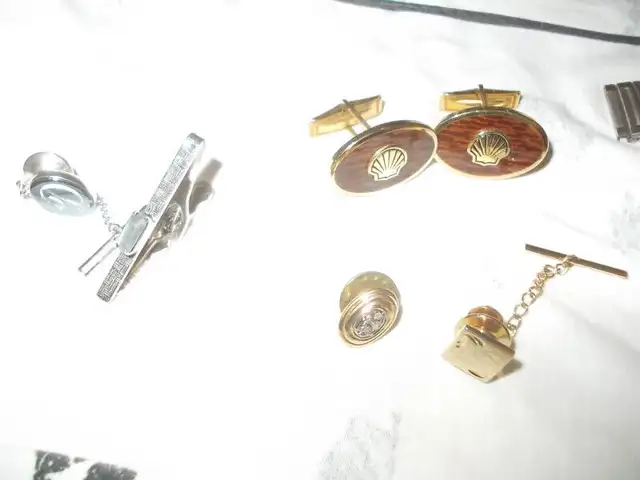 COUNTRY WESTERN THEMED ITEMS-Your choices-OFFERS!!!! in Men's in Calgary - Image 9