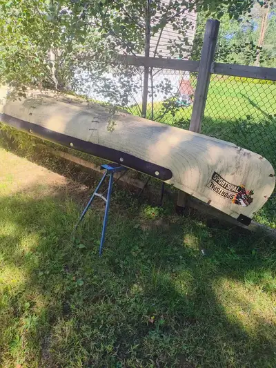 This is a 14-foot Sportspal canoe in used condition, perfect for your next paddling adventure on the...