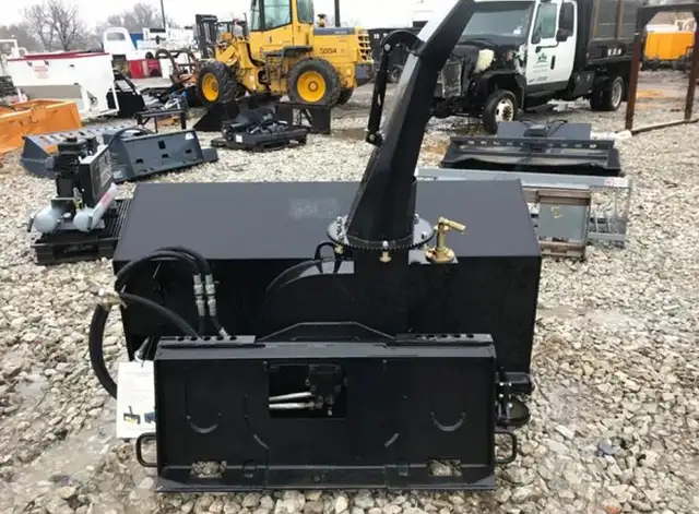 For Sale Skid Steer Snow Removal Snow Blower 68inch in Snowblowers in Cornwall - Image 4