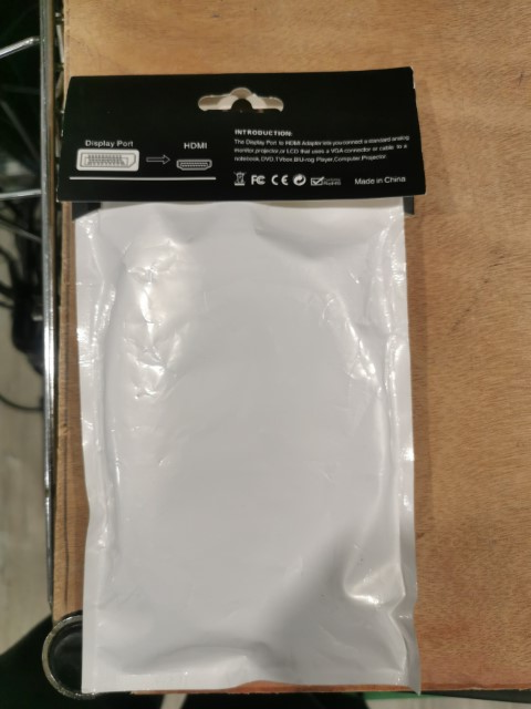 New DisplayPort to HDMI 1.4 Cable, 4k , 10 feet in Cables & Connectors in Markham / York Region - Image 3
