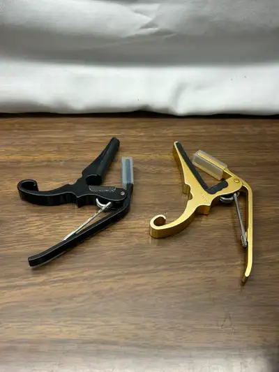 Kyser Quick-Change Classical Guitar Capo and Hangers, View more