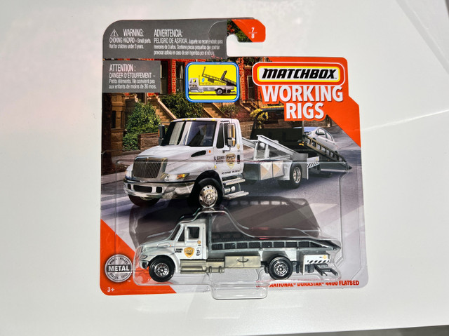 MATCHBOX WORKING RIGS INTERNATIONAL DURASTAR 4400 Flat Bed in Arts & Collectibles in London