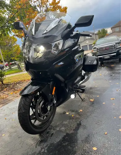 Selling a 2018 BMW K 1600 B in Black Storm Metallic with under 4,000 km. This bike is in excellent c...