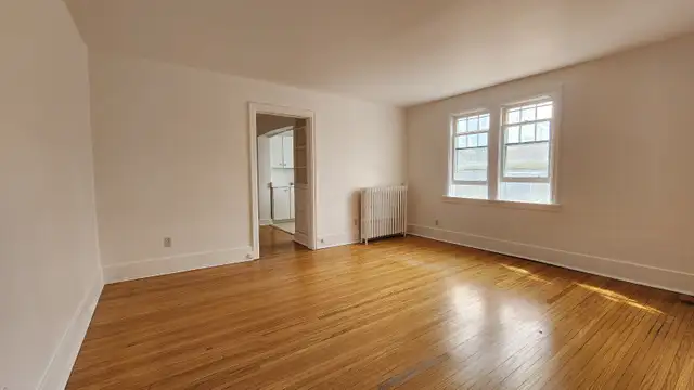 Large 1 Bedroom Apartment For Rent in Historic Rosedale Toronto in Long Term Rentals in City of Toronto - Image 4