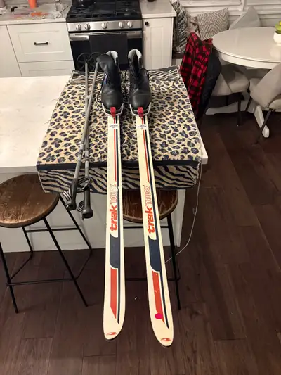 men’s cross country ski set size 12 boots , View more