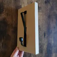 NEW AmazonBasics Over-the-Door Single Hanger Hook, Black