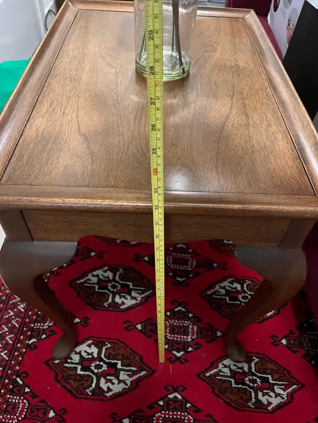 Wooden End Table in Coffee Tables in City of Toronto - Image 5