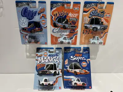 Here’s the Hot Wheels Tooned Gulf Livery Set. This one is a beauty, with the Supra being ‘Metal/Meta...