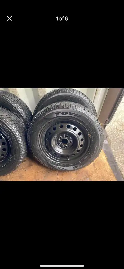 Set of 4 TOYO winter tires rims (185 65 15) pattern (5×114.3) HONDA CIVIC