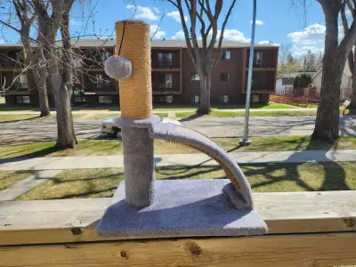 small scratch post for adult  cat or kittens , View more