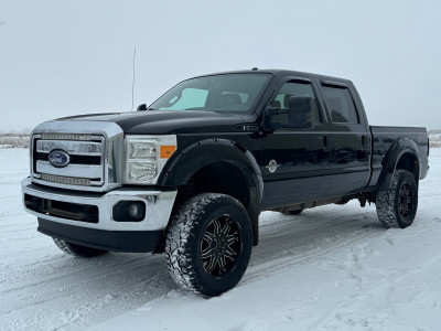 2014 Ford F350 Lariat Diesel FX4 4x4 Crew *Deleted + Upgraded*