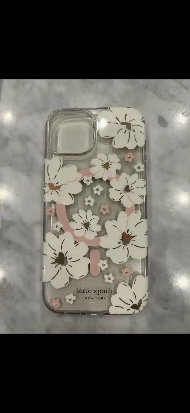 Kate Spade iPhone 13 & 14 original case in Cell Phone Accessories in Ottawa - Image 3