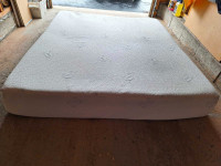 King size memory foam bed
