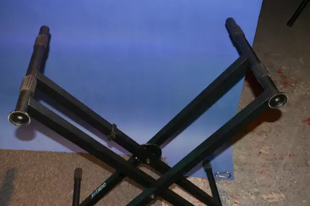 Keyboard Stand QuikLok in Pianos & Keyboards in Laval / North Shore - Image 5