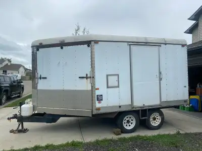 16x8 Charmac Snow Sport snowmobile sled trailer. 18 feet overall length. Manufacture date is 2000 De...