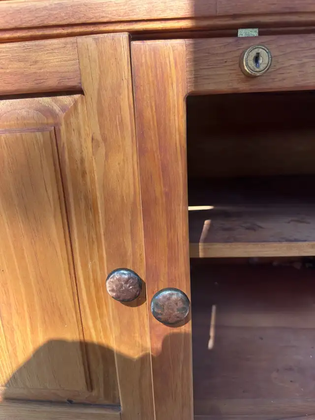 Gun cabinet  in Hutches & Display Cabinets in Peterborough - Image 7