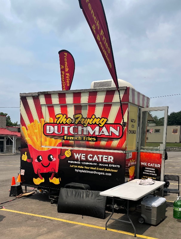 Fry/chip food truck for sale, amazing condition! Other Business & Industrial Kitchener