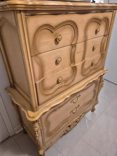 Meubles de chambre, View more