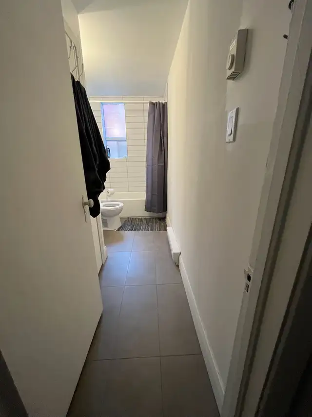 3 1/2 à louer libre immédiatement  in Long Term Rentals in Sherbrooke - Image 6