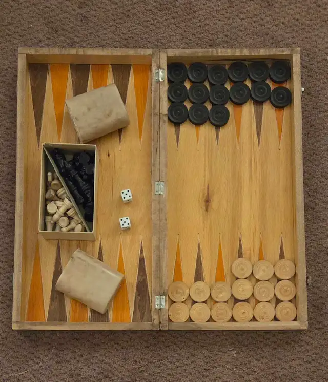 Vintage Thorness inlaid wooden multi-game board in Toys & Games in City of Toronto - Image 8