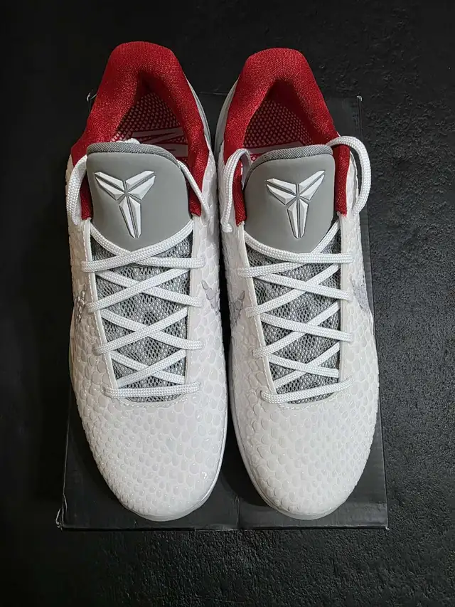 Kobe 6 Platinum in Men's Shoes in Mississauga / Peel Region - Image 4