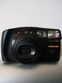 Samsung AF Zoom 1050 35mm Film Camera AF Lens 38-105mm