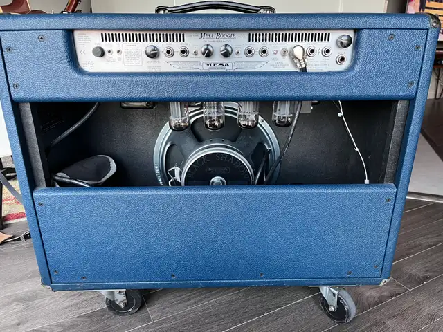 Mesa Boogie Lonestar Classic 1x12 in Amps & Pedals in City of Toronto - Image 3