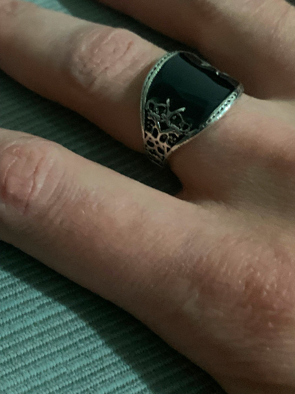 Brand New Silver Plated Ring!  Size : 9 in Jewellery & Watches in Ottawa - Image 4