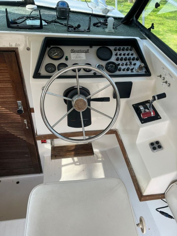 1986 Sportcraft fishing charter boat sportcraft 27ft 270 fisherm